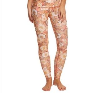 Teeki Sisters of the Sun Hot Pants (M)